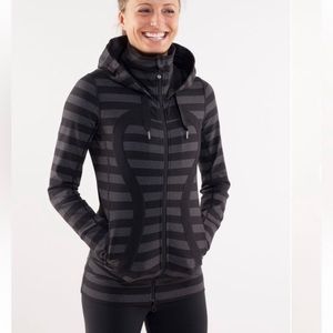 Lululemon Stride Zip Up Black Stripe Size 2.